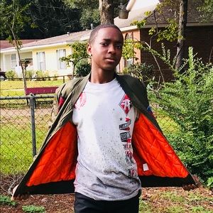 Meet your Posher, Christian